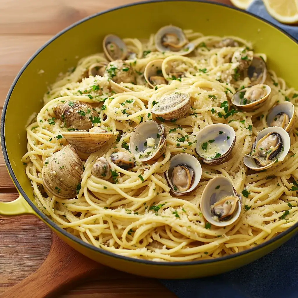 Linguine with Clams in White Wine Garlic Sauce made easy!