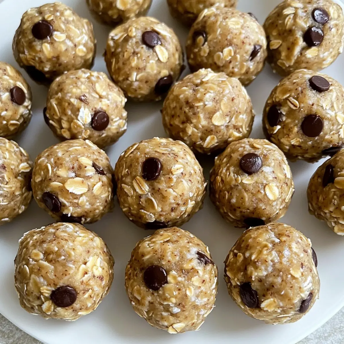 Delicious 4 Ingredient Energy Oatmeal Balls for Quick Snacking